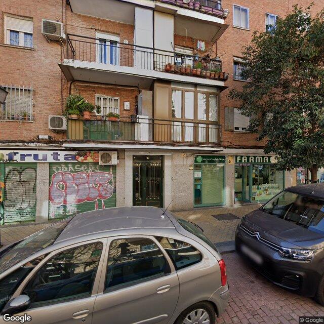 Street view near Farmacia in Madrid