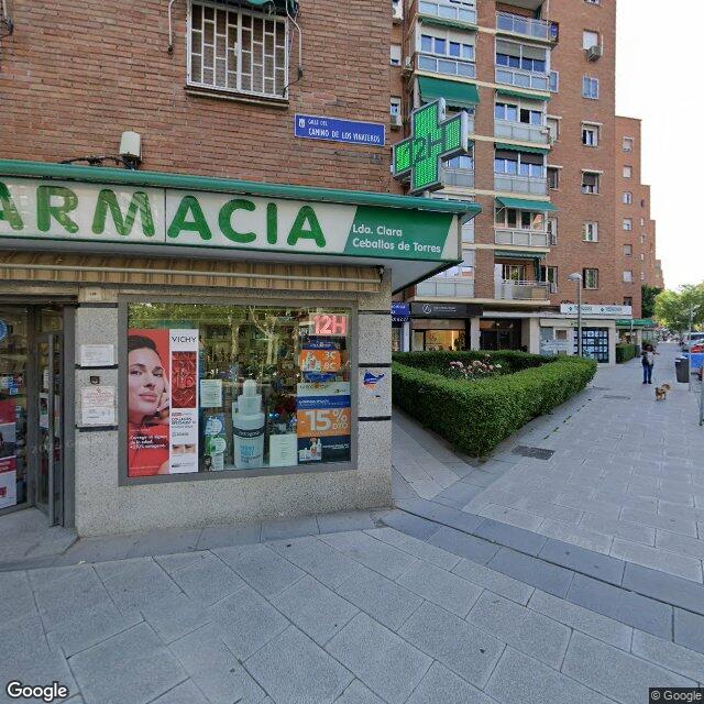 Street view near Farmacia in Madrid