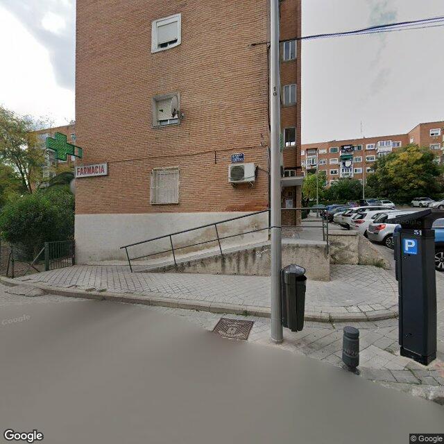 Street view near Farmacia in Madrid