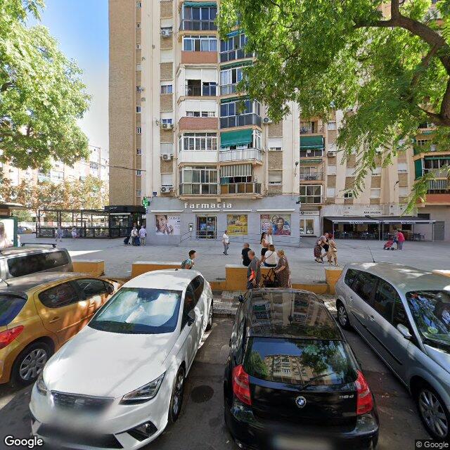 Street view near Farmacia in Málaga