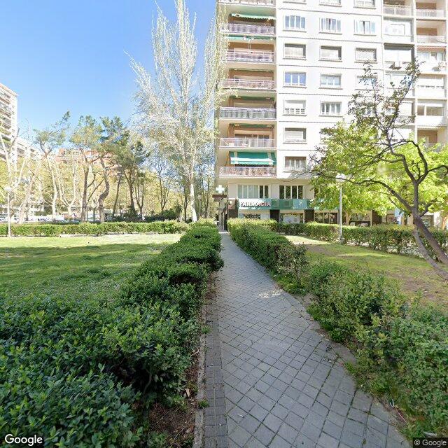 Street view near Farmacia in Madrid