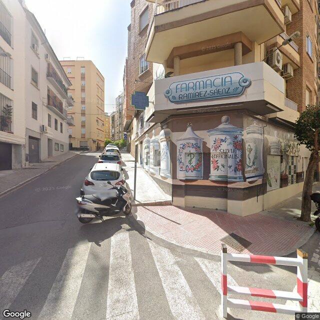 Street view near Farmacia in Jaén