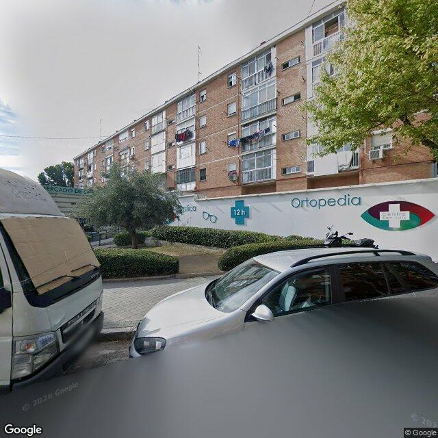 Street view near Farmacia in Madrid