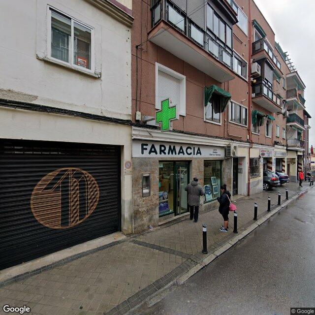 Street view near Farmacia Felipe García Gómez in Madrid