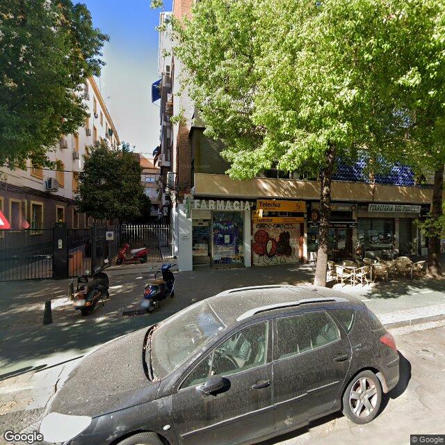 Street view near Farmacia Felipe Ii in Sevilla