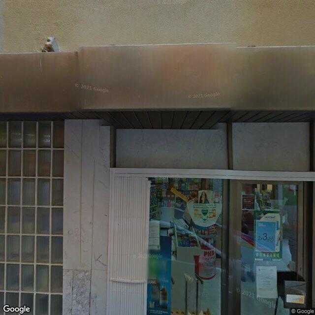 Street view near Farmacia Ferreres in Alicante