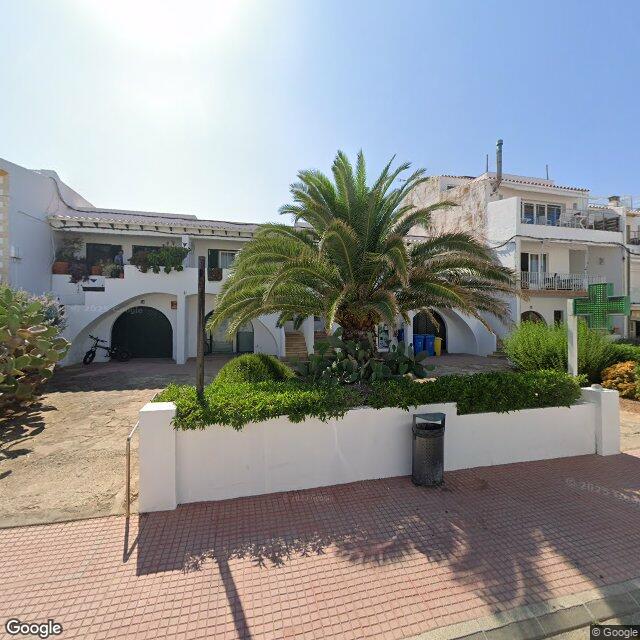 Street view near Farmacia Florit Orfila in Es Mercadal