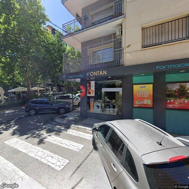 Street view near Farmacia Fontán in Spain