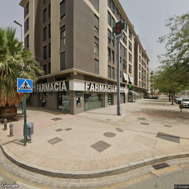 Street view near Farmacia Forum 24 in Granada