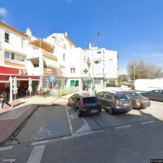Street view near Farmacia Fuentenueva in San Pedro de Alcántara