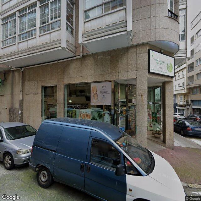 Street view near Farmacia Fuentes Barreiro in A Coruña