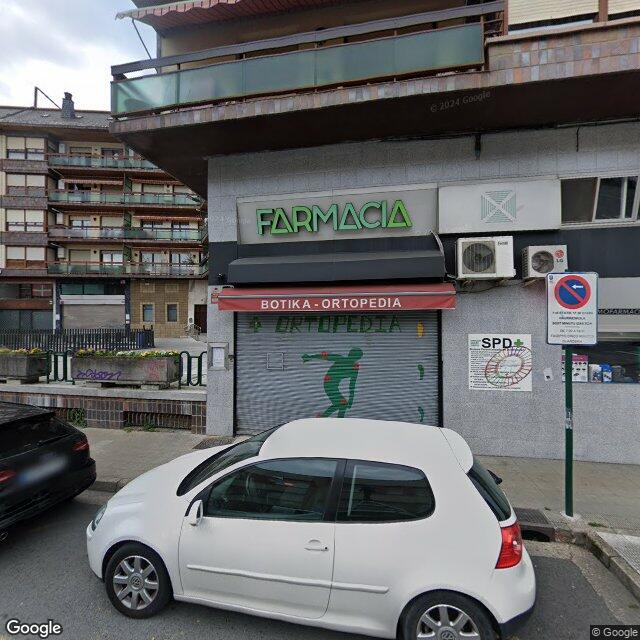 Street view near Farmacia Fuertes López-Casero in Laudio / Llodio