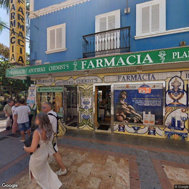 Street view near Farmacia Gabriela Martín Gonzalez in Fuengirola