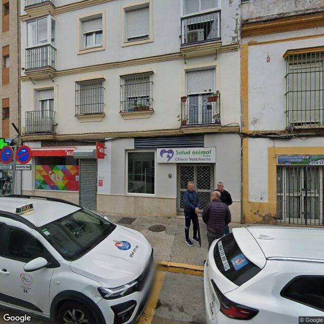 Street view near Farmacia García Beltrán in Camas