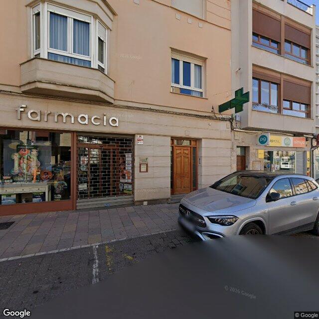 Street view near Farmacia García González in Alcázar de San Juan