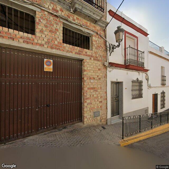 Street view near Farmacia García-Luján in Morón de la Frontera