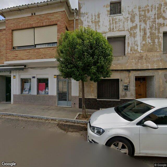 Street view near Farmacia Gomez Ballester in Valencia