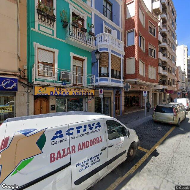 Street view near Farmacia Grau Riaza in Valencia