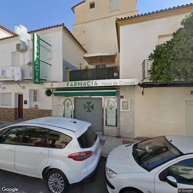 Street view near Farmacia Haza De Cuevas in Málaga