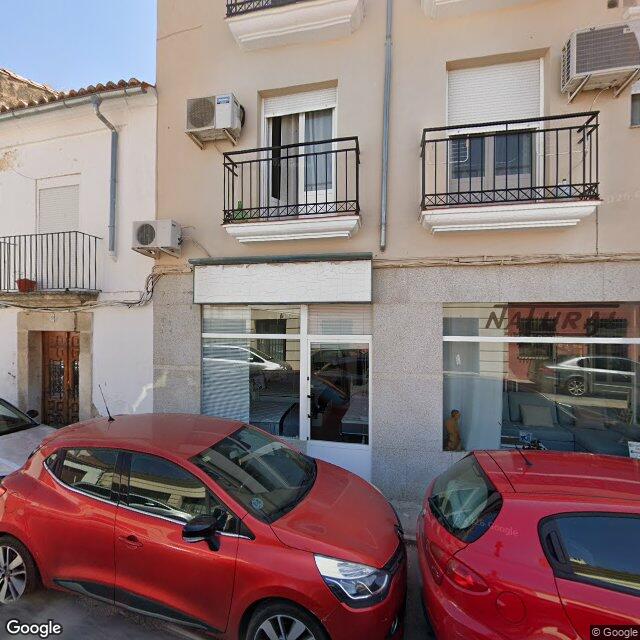 Street view near Farmacia Hernández González in Cáceres