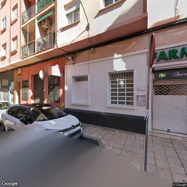 Street view near Farmacia Iñigo Esteban Alonso in Zaragoza