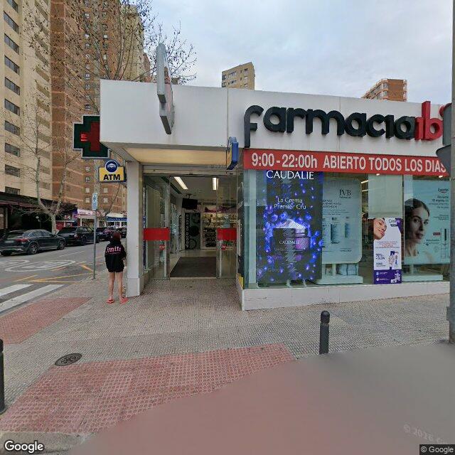Street view near Farmacia Ibiza in Benidorm