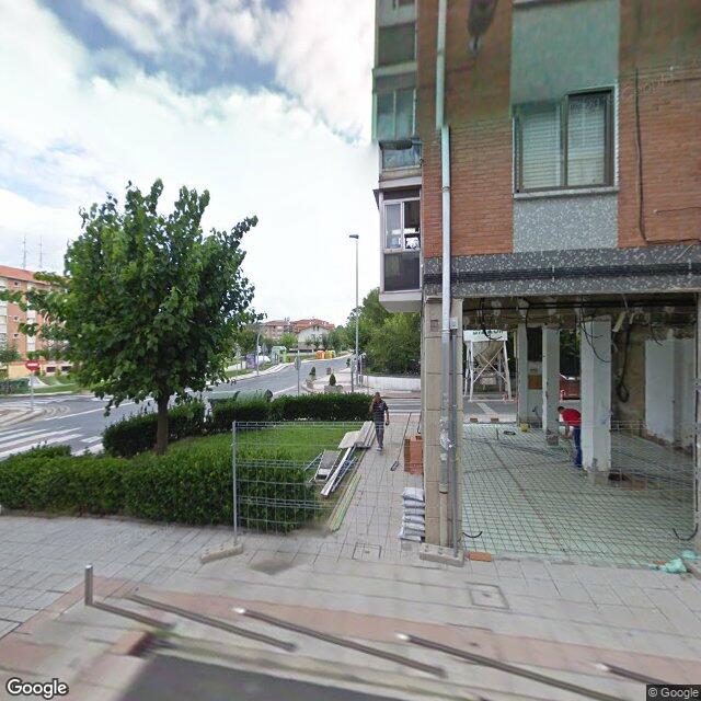 Street view near Farmacia Irusta in Berango
