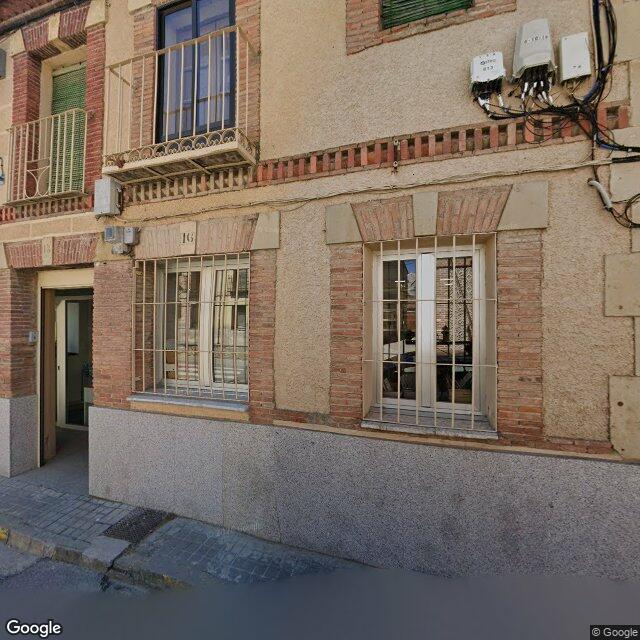 Street view near Farmacia Isabel Frías López in Spain