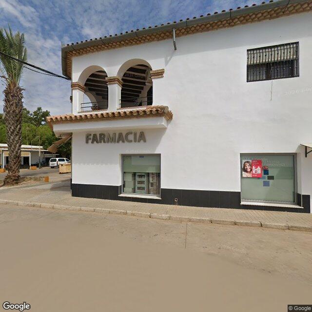 Street view near Farmacia Isabel Ramírez in El Campillo