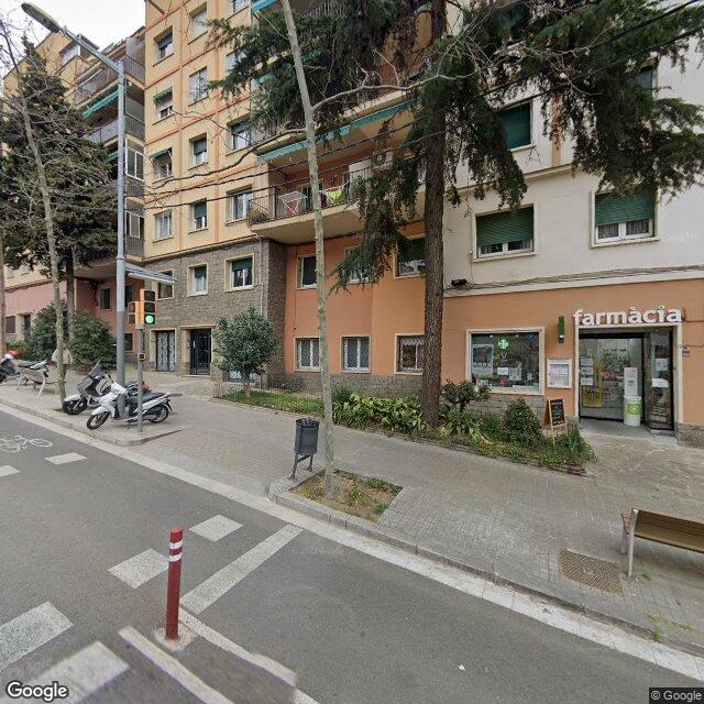Street view near Farmacia J. Crespo Molina in Barcelona