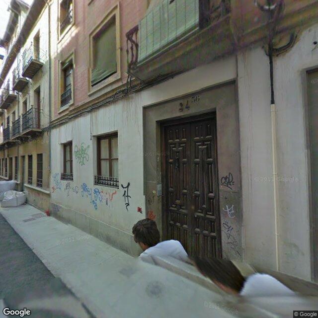 Street view near Farmacia Jiménez Romano in Granada
