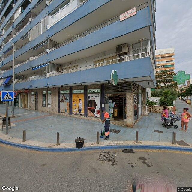 Street view near Farmacia Jorge Rojo in Torre del Mar