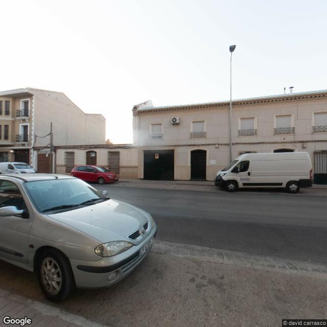 Street view near Farmacia José L. De La Cruz in Tomelloso