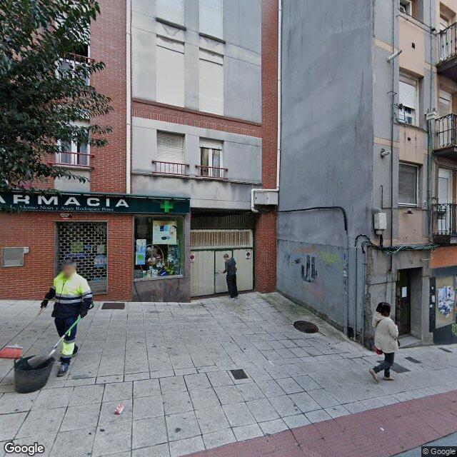 Street view near Farmacia José Luis Alonso Noín in Santander
