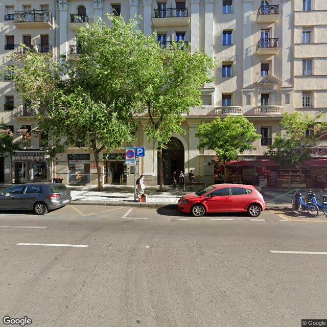 Street view near Farmacia José Miguel Tenorio Márquez in Madrid