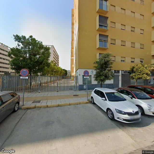 Street view near Farmacia Jose Antonio Garcia Abeja in Sevilla (este-Alcosa-Torreblanca)