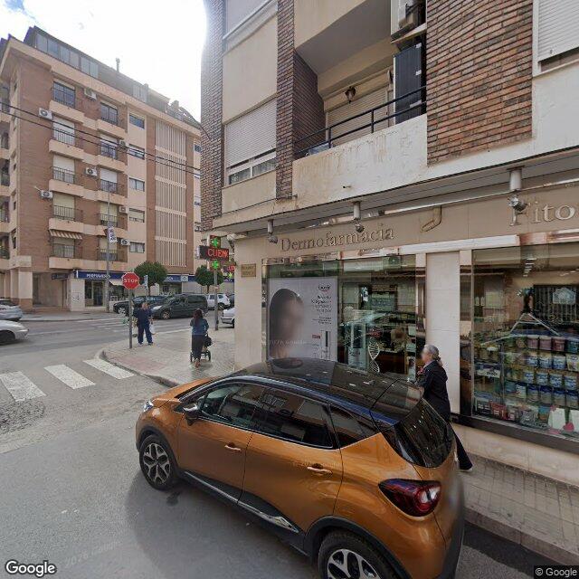 Street view near Farmacia Juan Francisco Cuenca in Spain