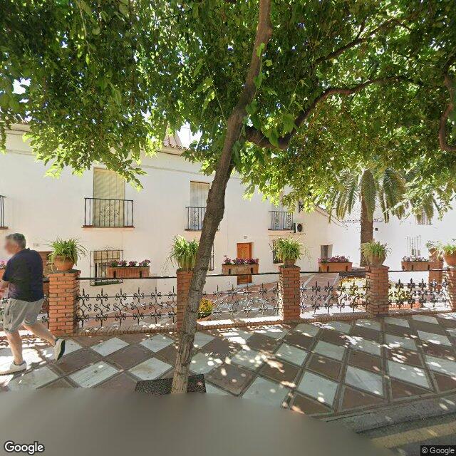 Street view near Farmacia Juan Manuel Romero in Benalmádena