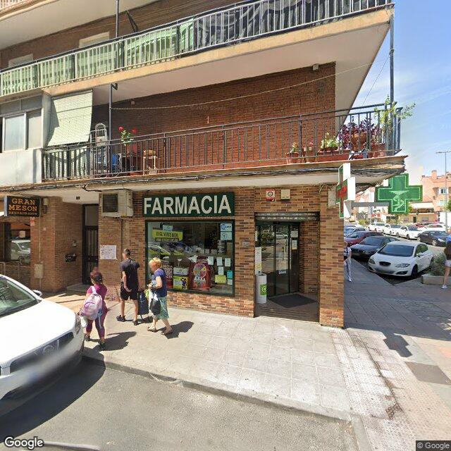 Street view near Farmacia López Honduvilla in San Fernando de Henares