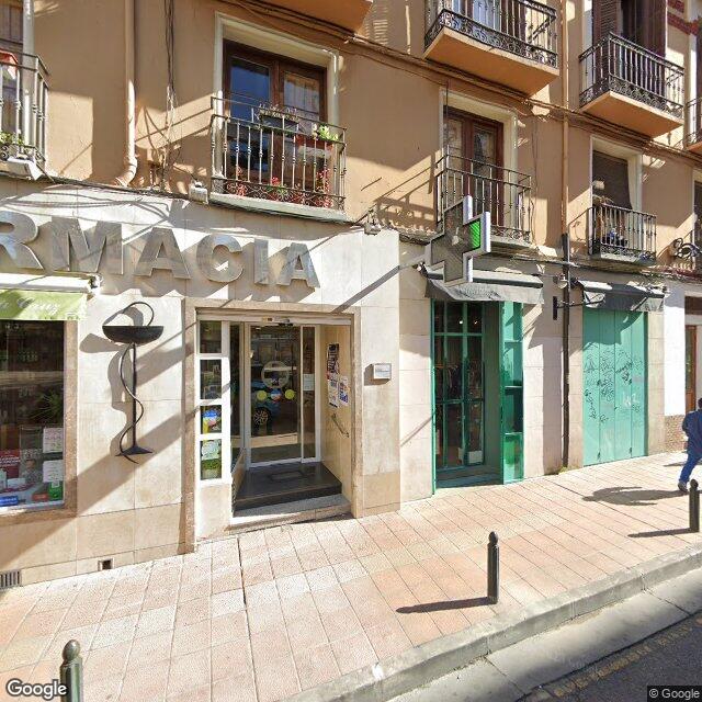 Street view near Farmacia La Cruz in Zaragoza