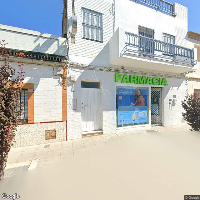 Street view near Farmacia La Mina in Villanueva del Rio