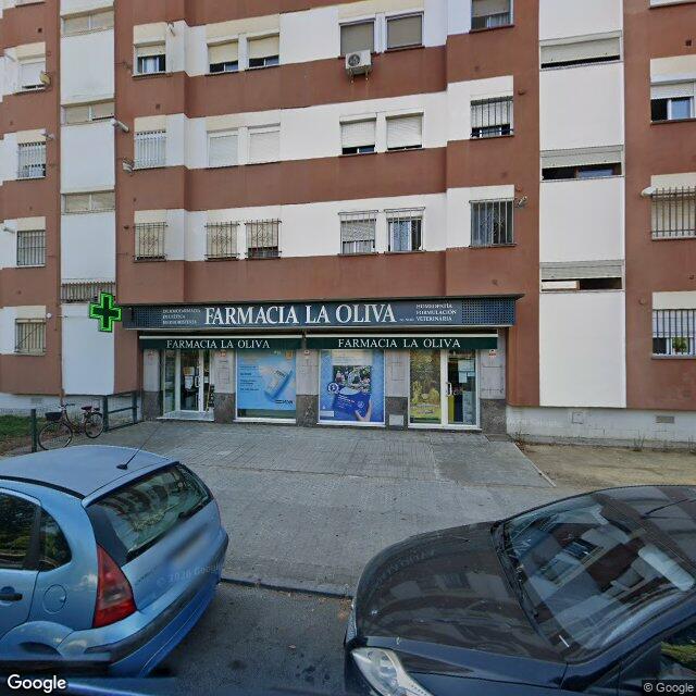 Street view near Farmacia La Oliva in Sevilla