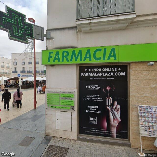 Street view near Farmacia La Plaza in Chiclana de la Frontera