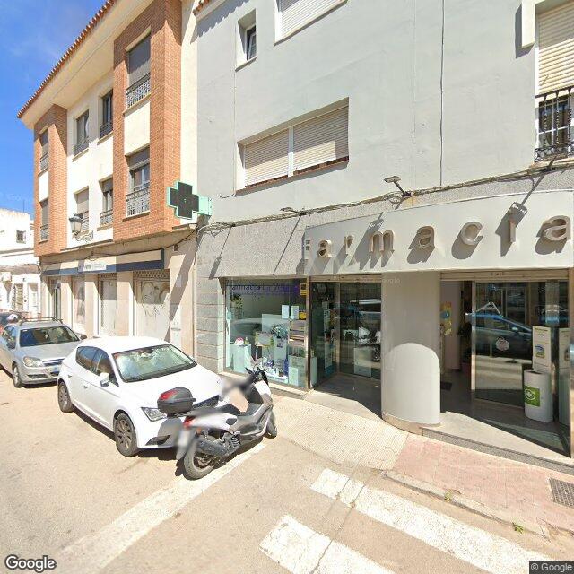 Street view near Farmacia La Velada in La Línea de la Concepción