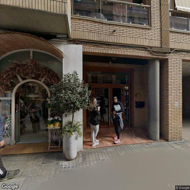 Street view near Farmacia Lachen S.C. in Huesca