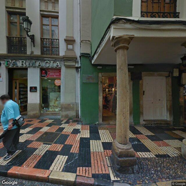 Street view near Farmacia Laviana Lada in Spain