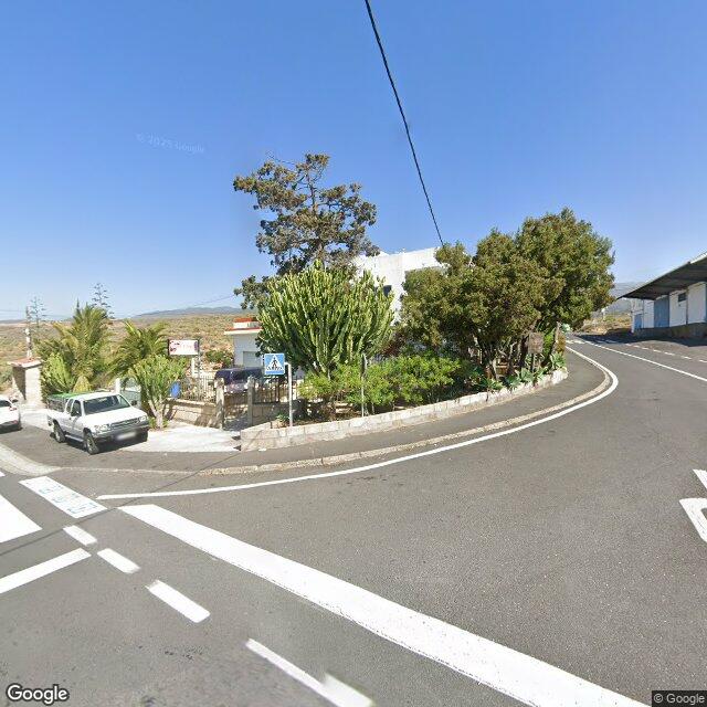Street view near Farmacia Lcda. José Ramón Vigo Yunta in Santa Cruz de Tenerife