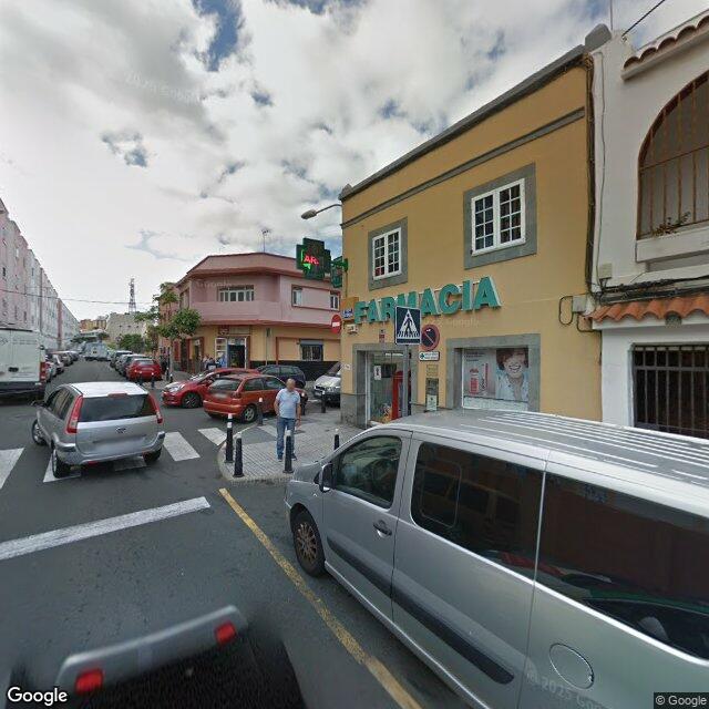 Street view near Farmacia Lcdo. Fernando Lázaro in Las Palmas de Gran Canaria