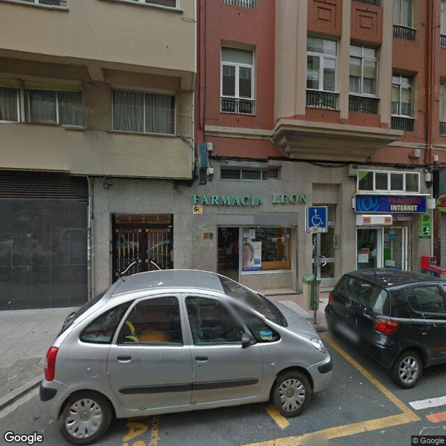 Street view near Farmacia León in A Coruña
