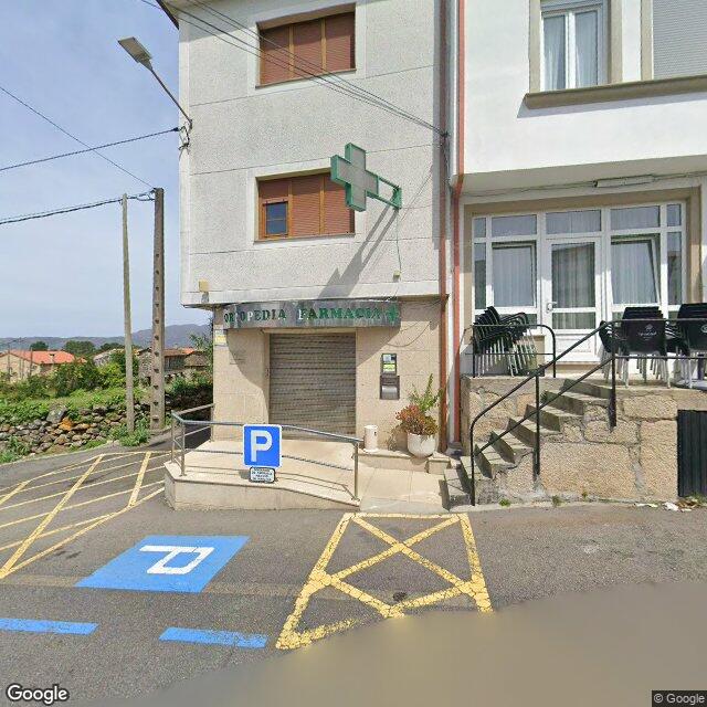 Street view near Farmacia Lema in Spain